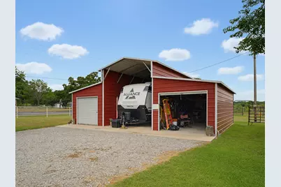955 County Road 1304, Bridgeport, TX 76426 - Photo 39
