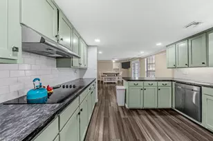 703 S Colorado St, Whitney, TX 76692 - Photo 13