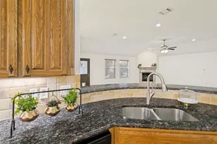 368 Lockwood Ln, Weatherford, TX 76087 - Photo 9