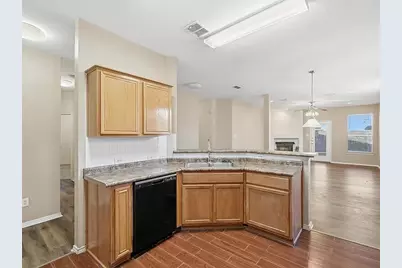 1048 Harriman Drive, Saginaw, TX 76131 - Photo 11