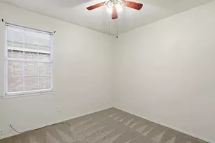 1048 Harriman Dr, Saginaw, TX 76131 - Photo 17