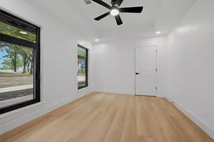 410 Arkansas Rd, Sadler, TX 76264 - Photo 7