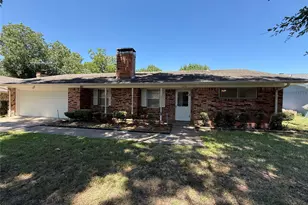 124 Poinsettia Cir, Terrell, TX 75160 - Photo 1