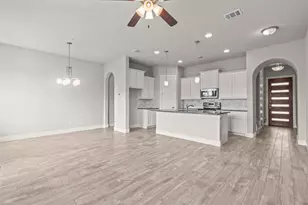 325 Featherstone Trl, Wylie, TX 75098 - Photo 3