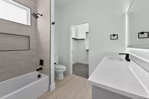 2633 Peabody Ave, Dallas, TX 75215 - Photo 17