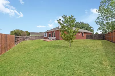 104 Bullava Court, Crowley, TX 76036 - Photo 29