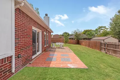 104 Bullava Court, Crowley, TX 76036 - Photo 31
