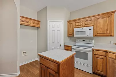 104 Bullava Court, Crowley, TX 76036 - Photo 15