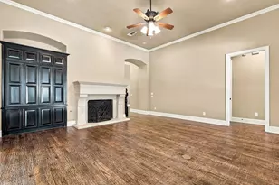 731 Lockridge Rd, Lantana, TX 76226 - Photo 17