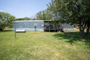 301 Dixie Rd, Weatherford, TX 76087 - Photo 17