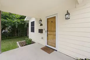 5717 Fursman Ave, Fort Worth, TX 76114 - Photo 3