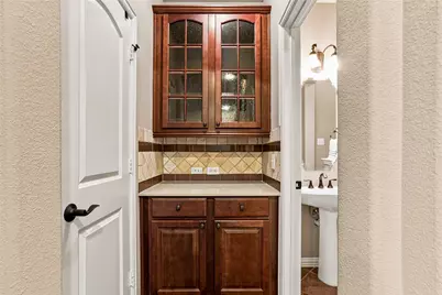 397 Hamilton Street, Lewisville, TX 75067 - Photo 7