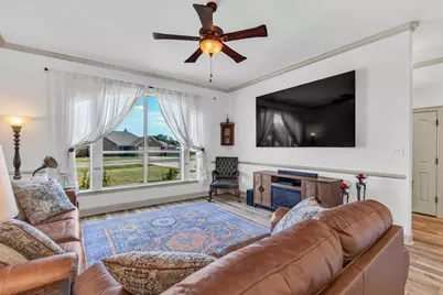 409 Edgewood Terrace, Boyd, TX 76023 - Photo 9