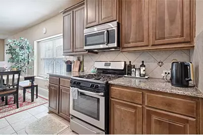 640 Teakwood Drive, Greenville, TX 75402 - Photo 9