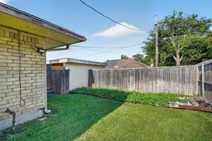 10524 Ravenscroft, Dallas, TX 75230 - Photo 19