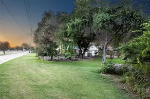 810 Highland Hls Ln, Highland Village, TX 75077 - Photo 27