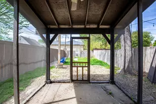 415 N Winnetka Ave, Dallas, TX 75208 - Photo 25