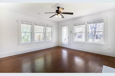 415 N Winnetka Avenue, Dallas, TX 75208 - Photo 3