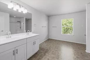 2728 Maegen Cir, Fort Worth, TX 76112 - Photo 23