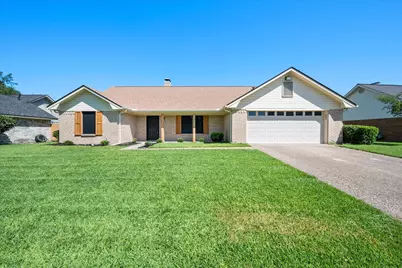 504 Lexington Drive, Corsicana, TX 75110 - Photo 1
