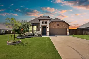 12713 Panther Creek Dr, Godley, TX 76044 - Photo 1