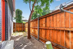 410 Melba St, Dallas, TX 75208 - Photo 31