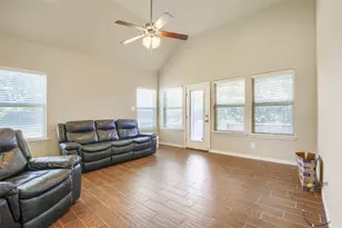 2400 Sabine Cir, Royse City, TX 75189 - Photo 3