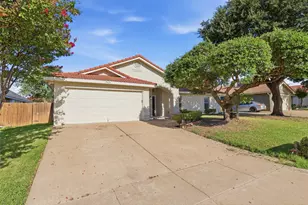 7909 Hayfield Ct, Fort Worth, TX 76137 - Photo 1