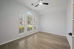 3000 Gentilly Ln, Fort Worth, TX 76123 - Photo 5