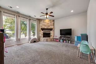 421 Walker Ct S, Waxahachie, TX 75167 - Photo 13