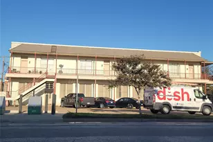 212 W Knox St, Ennis, TX 75119 - Photo 1