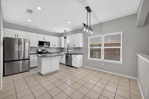 55 N Highland Dr, Sanger, TX 76266 - Photo 3