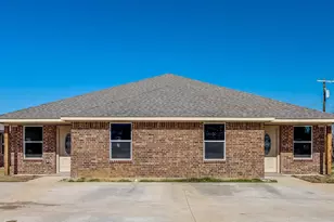 131-139 Houston St, Italy, TX 76651 - Photo 3