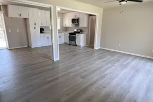 403 Montgomery St, Pittsburg, TX 75686 - Photo 3