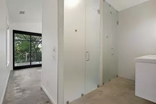 43 Vanguard Way, Dallas, TX 75243 - Photo 15
