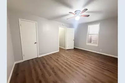 900 E 6th Avenue #2, Corsicana, TX 75110 - Photo 11