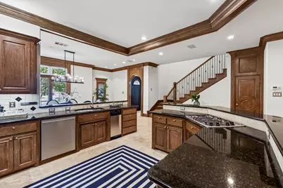 4801 Collinwood Avenue, Fort Worth, TX 76107 - Photo 5