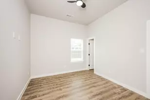 2015 Stuart St, Greenville, TX 75401 - Photo 11
