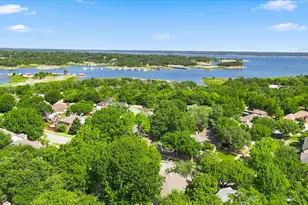1409 Rider Cir, Grapevine, TX 76051 - Photo 37