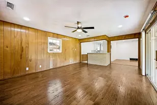 613 Whitener Rd, Euless, TX 76040 - Photo 7