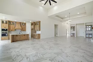 676 Jennings Ln, Azle, TX 76020 - Photo 5