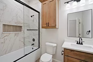 676 Jennings Ln, Azle, TX 76020 - Photo 19