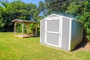6608 Margaret Dr, Forest Hill, TX 76140 - Photo 33