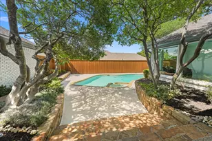17209 Graystone Dr, Dallas, TX 75248 - Photo 27