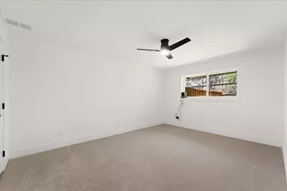 17209 Graystone Drive, Dallas, TX 75248 - Photo 15