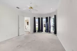302 Skyline Dr, Trophy Club, TX 76262 - Photo 9