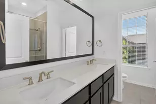 243 Woodson St, Irving, TX 75063 - Photo 11