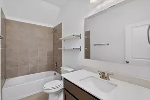 243 Woodson St, Irving, TX 75063 - Photo 15