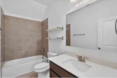 243 Woodson Street, Irving, TX 75063 - Photo 15