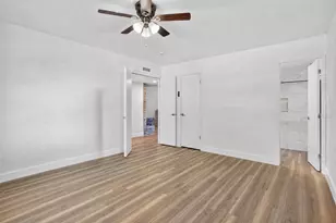 9009 Willowbrook Dr, Rowlett, TX 75088 - Photo 11